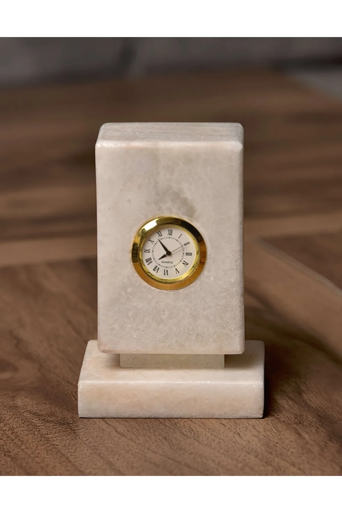 Doğal Mermer Masa Saati – Zaman Yönetimi ve Şıklığın Buluşması