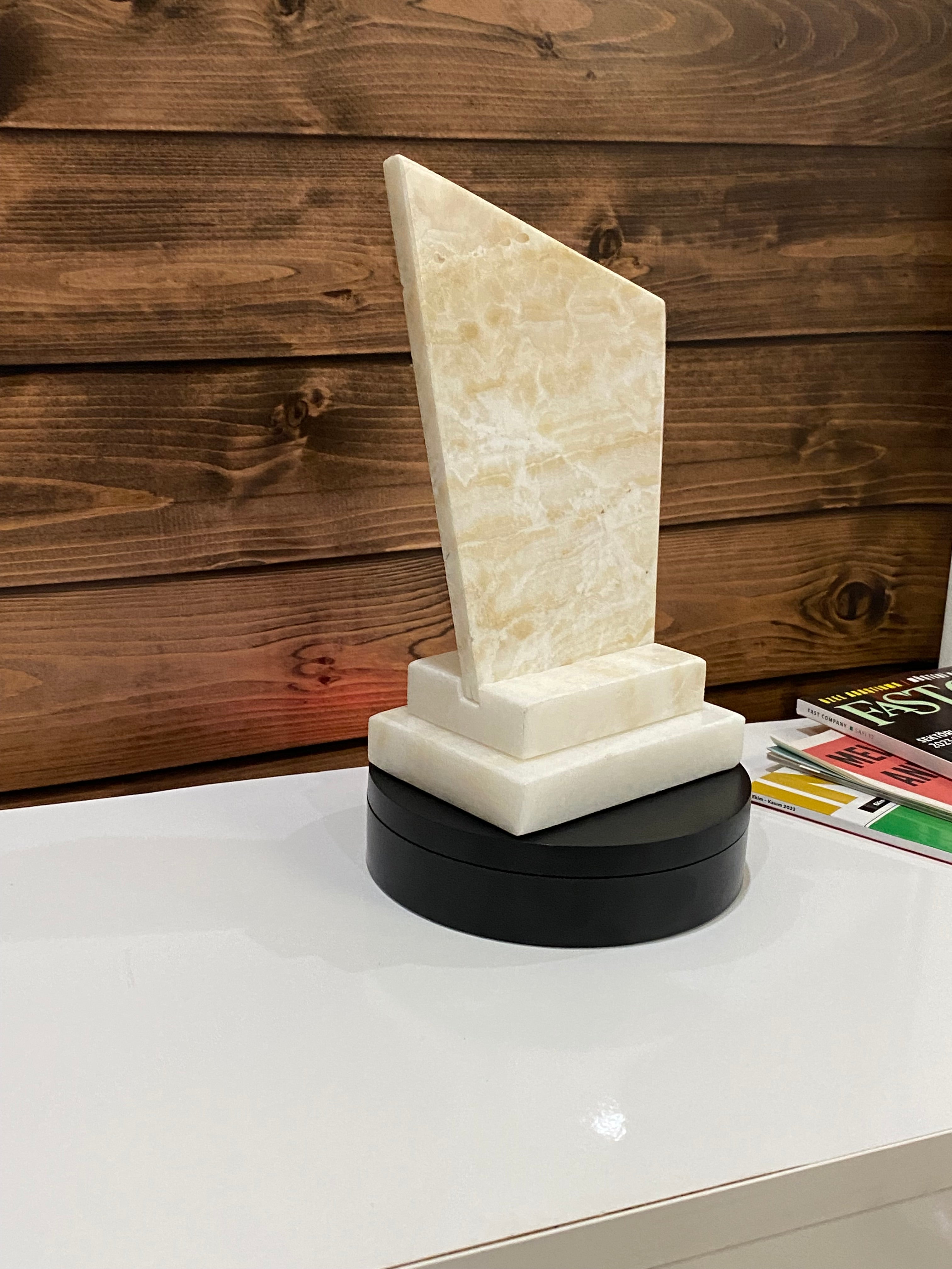 Kişiselleştirilebilir Mermer Plaket