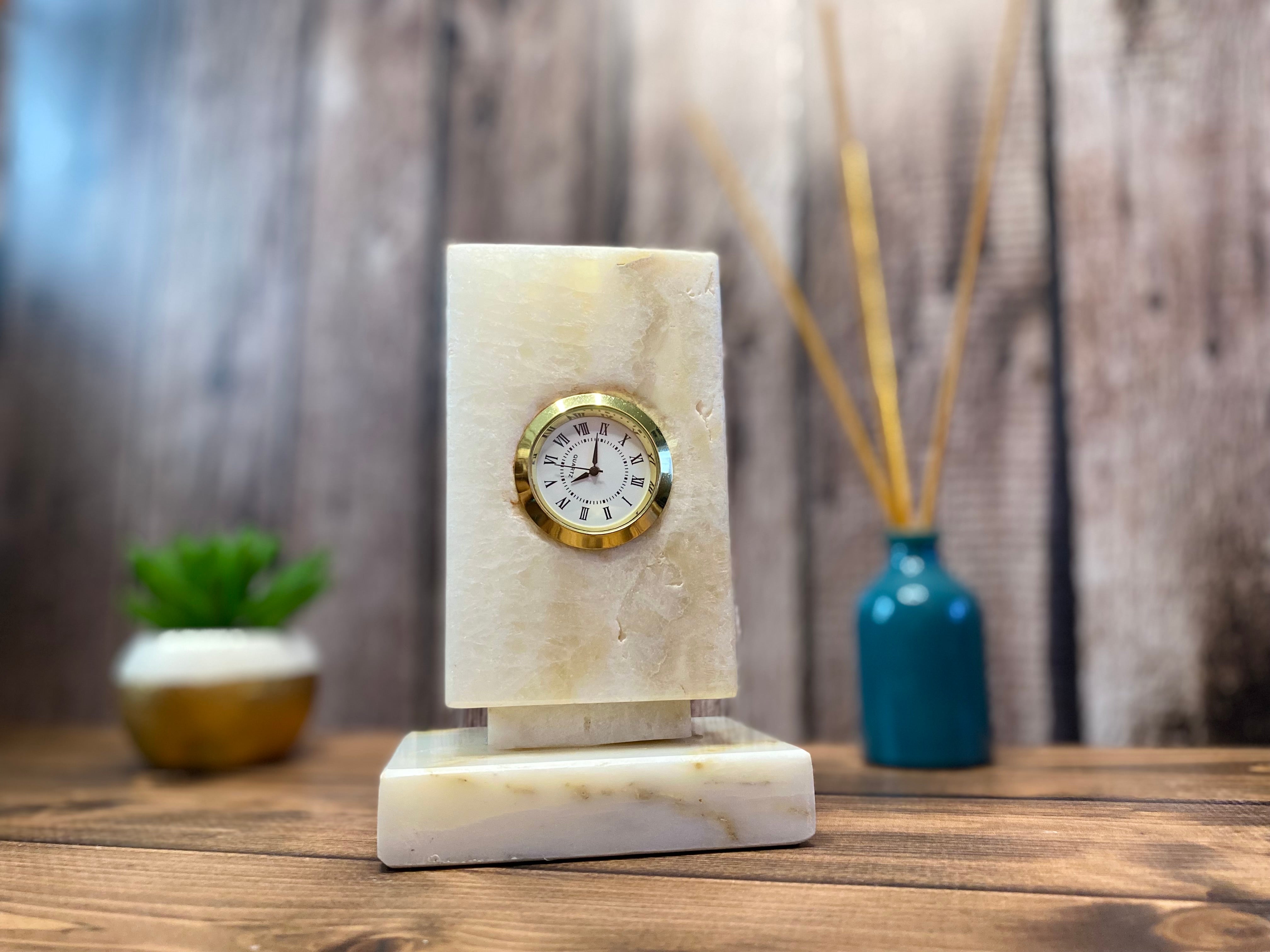 Doğal Mermer Masa Saati – Zaman Yönetimi ve Şıklığın Buluşması