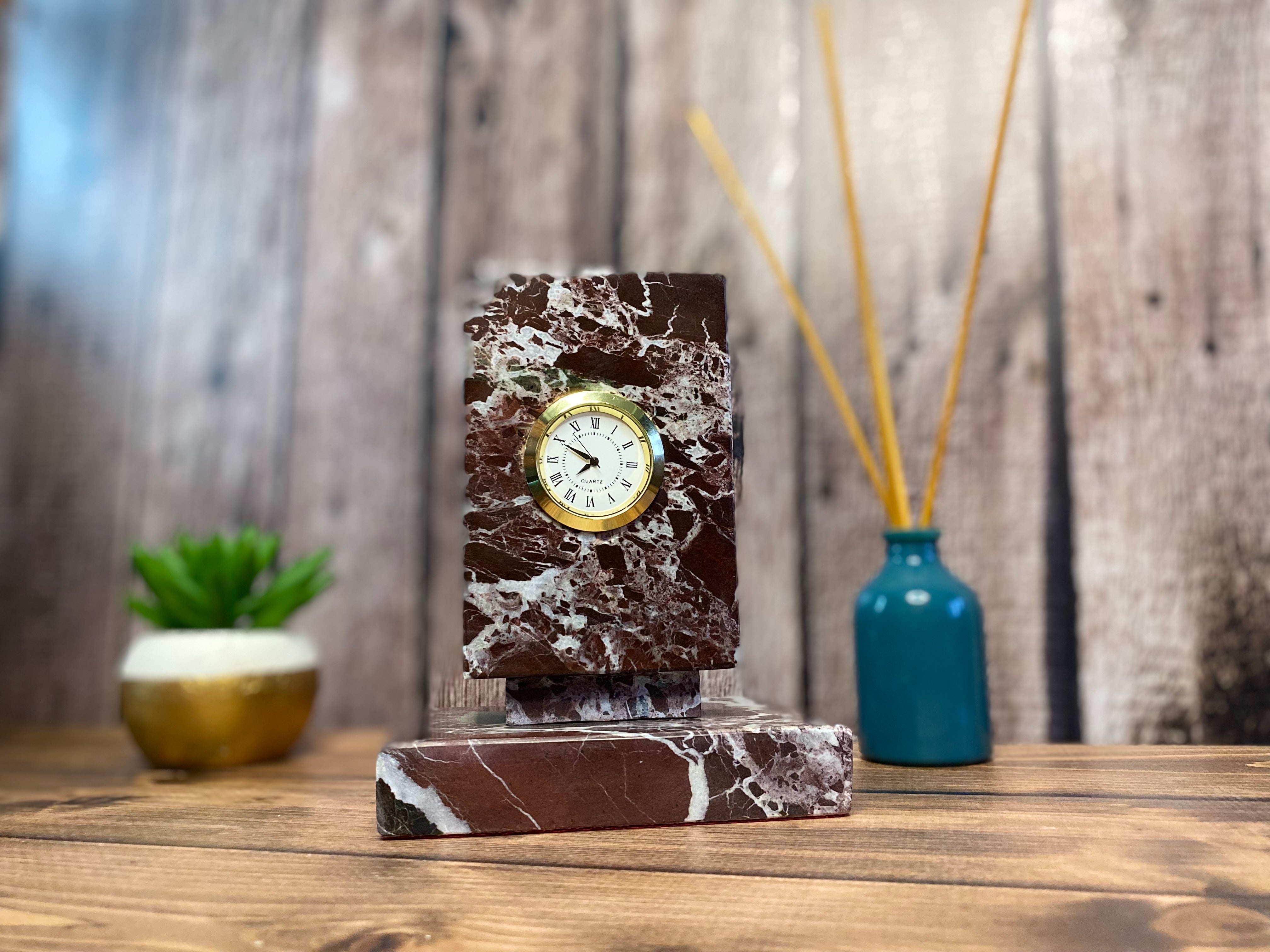 Doğal Mermer Masa Saati – Zaman Yönetimi ve Şıklığın Buluşması