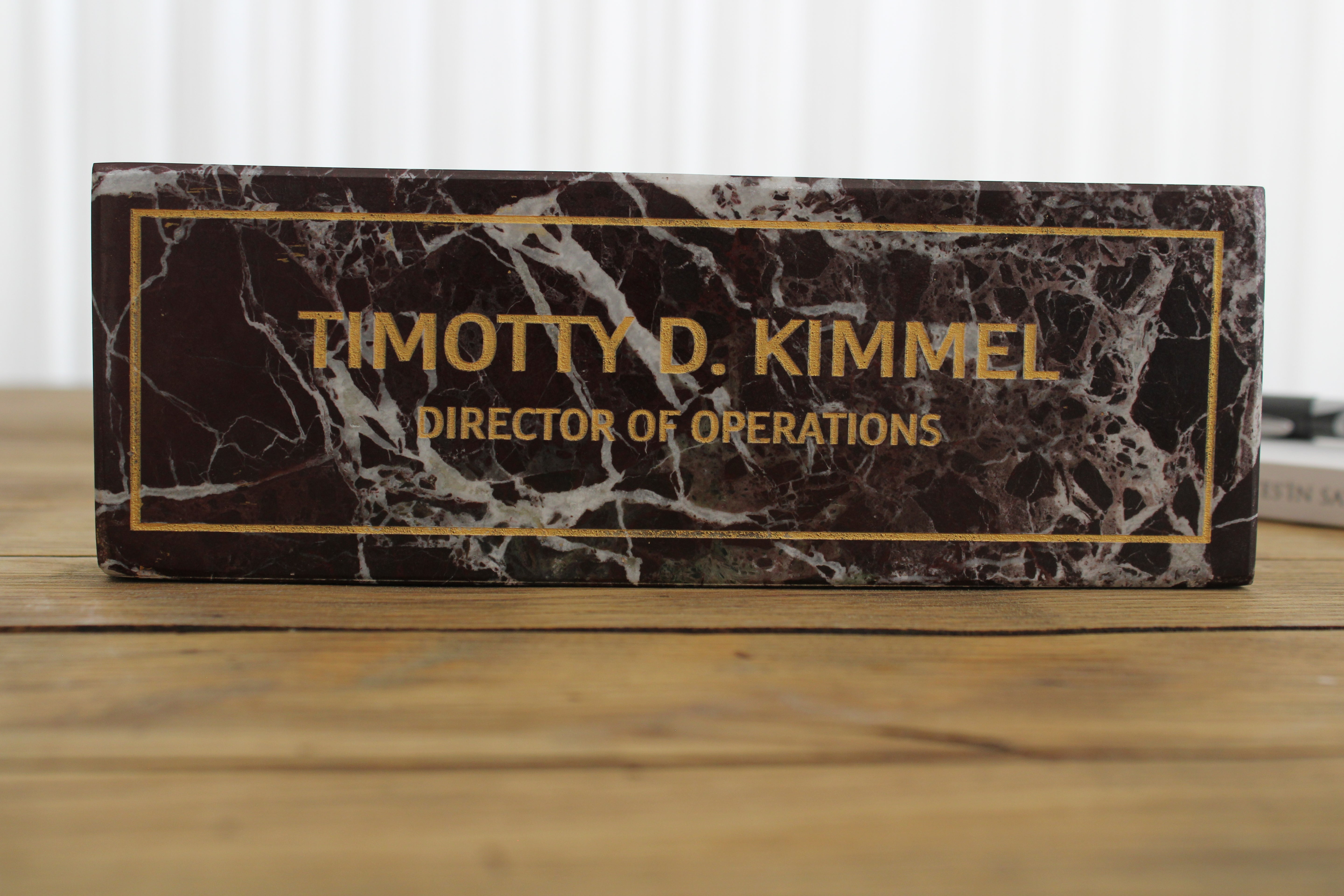 Kişiye Özel Mermer Masaüstü İsimlik - El Yapımı ve Şık Tasarım