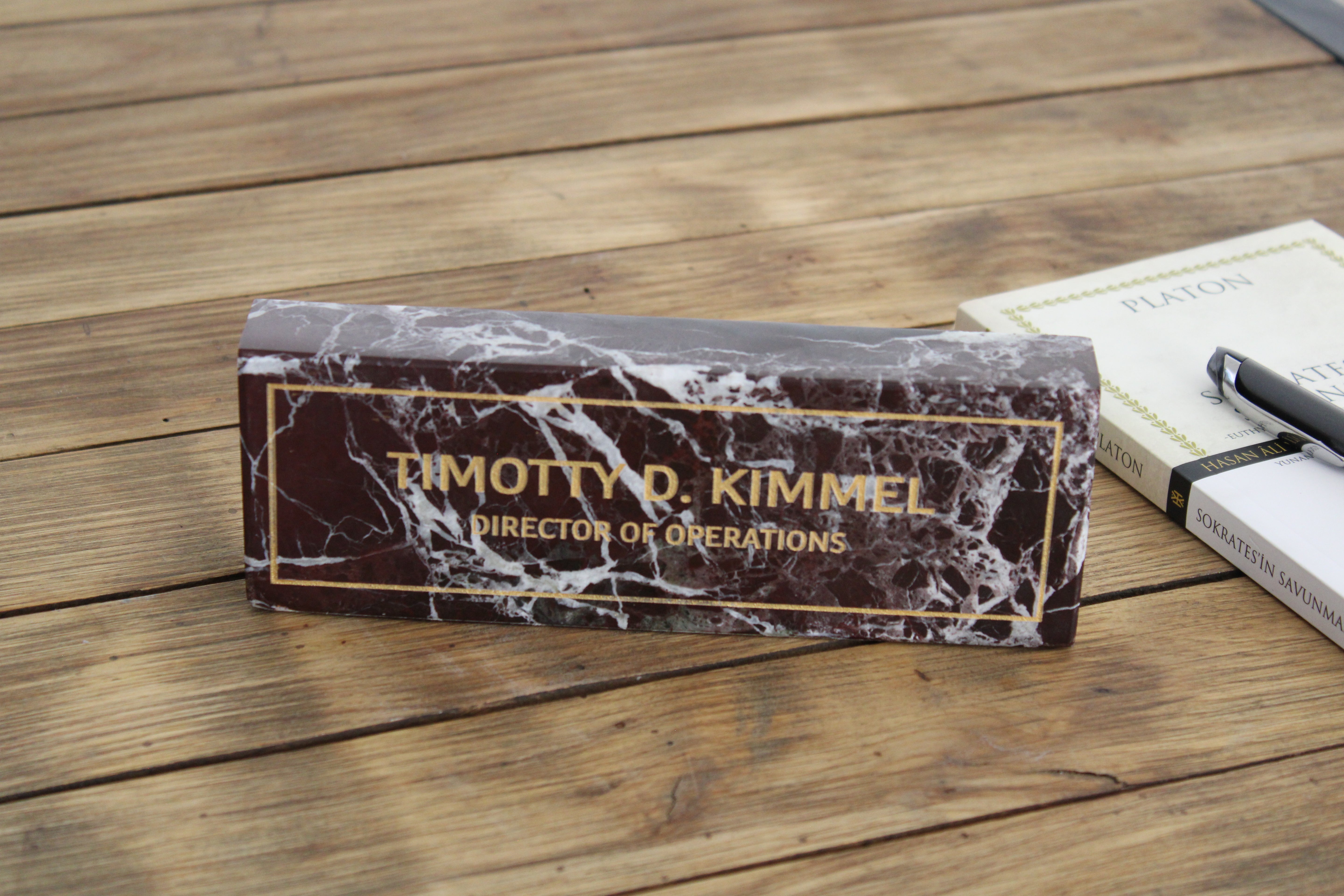 Kişiye Özel Mermer Masaüstü İsimlik - El Yapımı ve Şık Tasarım